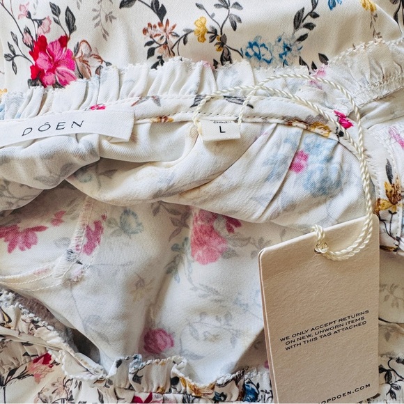 Doen Floral Sleeveless Dress in blanc NEW - Picture 9 of 10